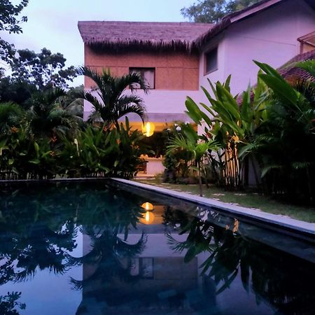 Pool House Studios Kuta  Экстерьер фото